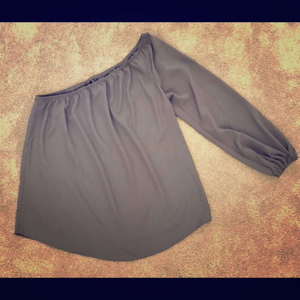 One shoulder green blouse